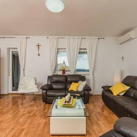 Matosic Apartman *